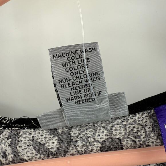 Catherines Blouse Size 2XWP (22/24WP) NWT Georgette B&W Plaid Floral Bell Sleeve - Picture 5 of 13